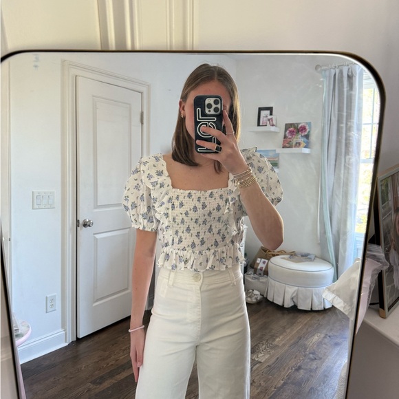 FLORAL TOP - Picture 1 of 1